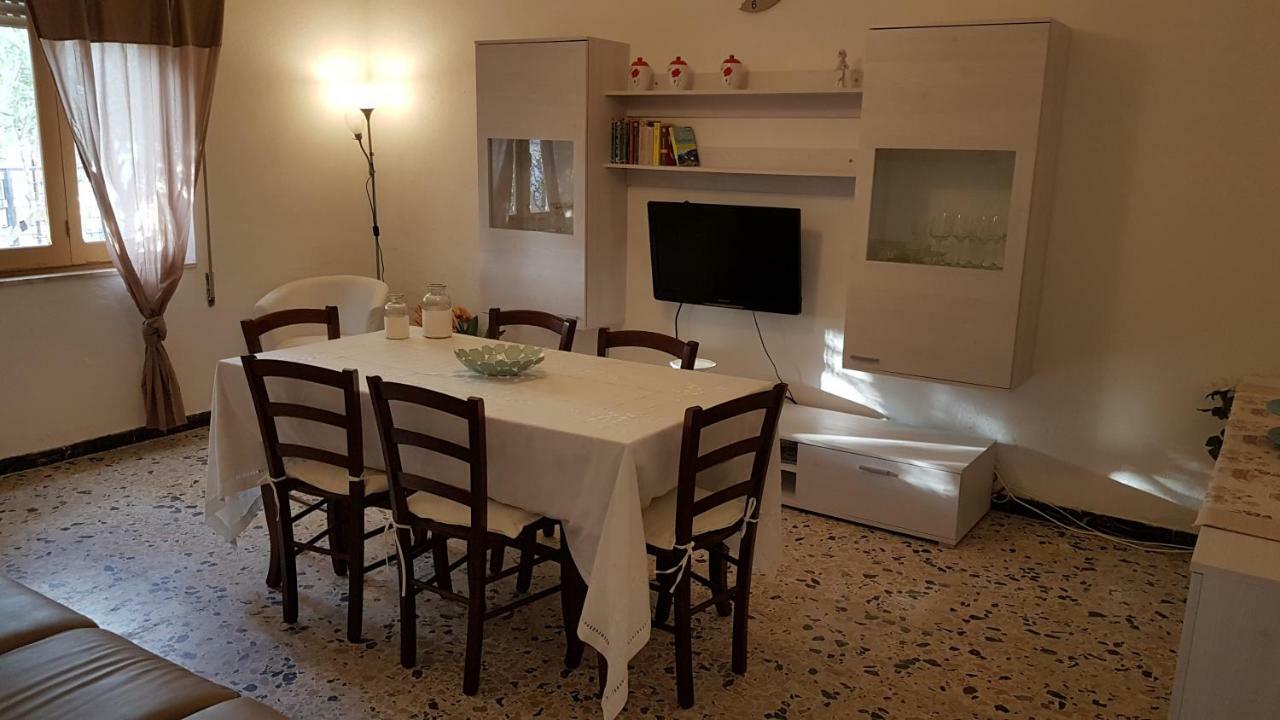 Villa Sul Mare A Chia Domus De Maria Kültér fotó