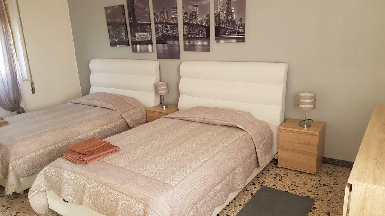 Villa Sul Mare A Chia Domus De Maria Kültér fotó