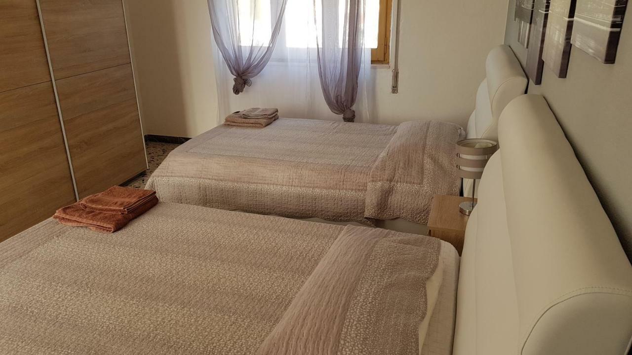 Villa Sul Mare A Chia Domus De Maria Kültér fotó
