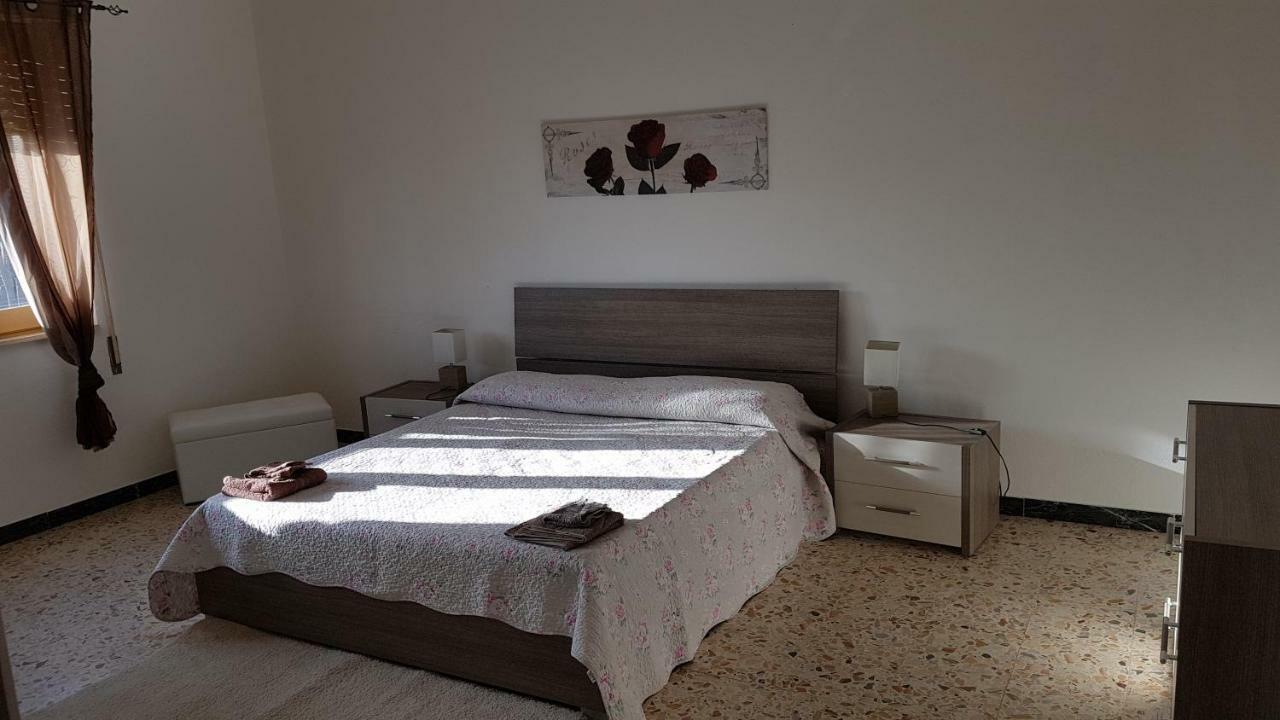 Villa Sul Mare A Chia Domus De Maria Kültér fotó
