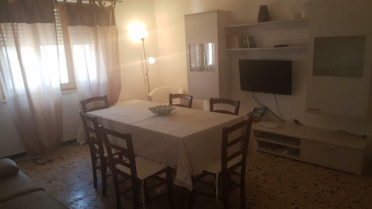 Villa Sul Mare A Chia Domus De Maria Kültér fotó