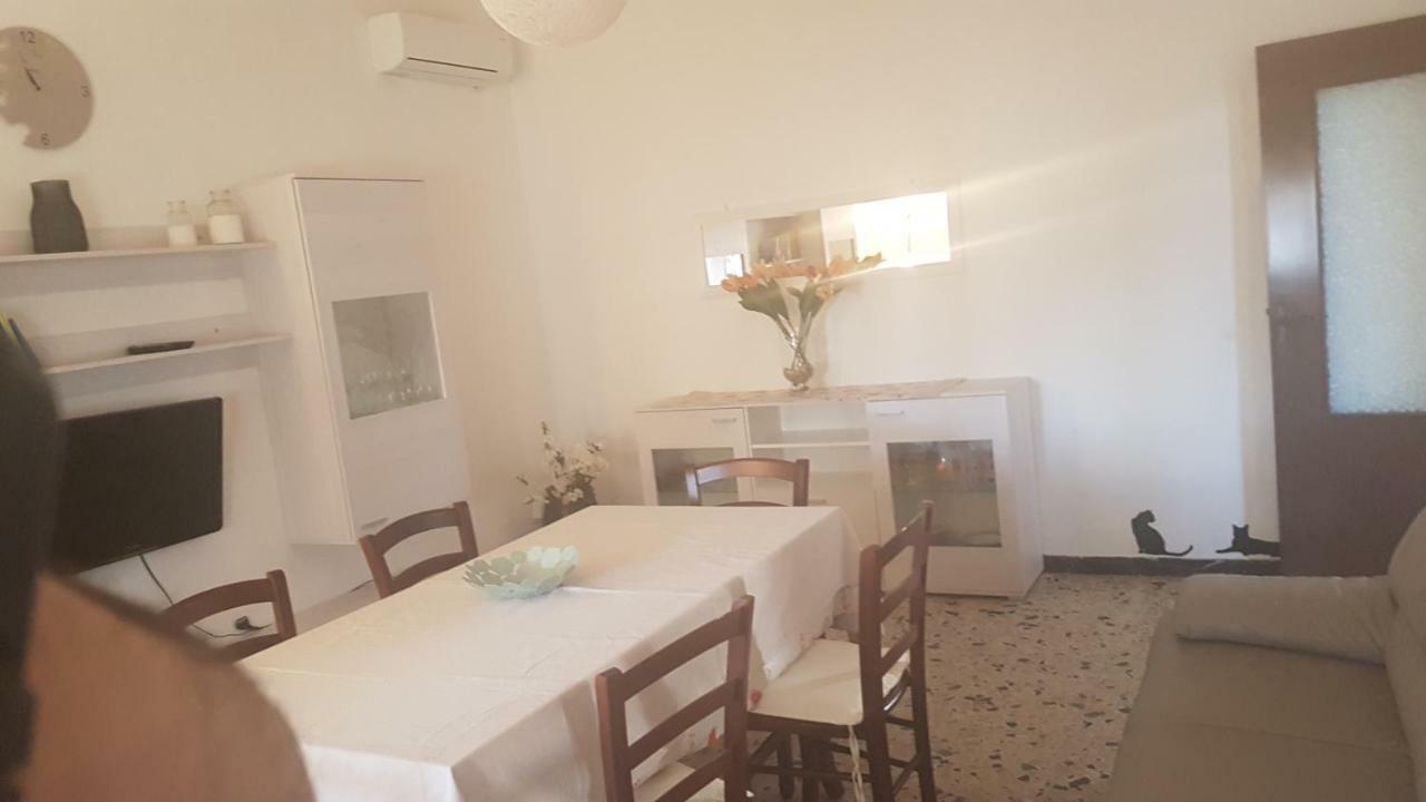 Villa Sul Mare A Chia Domus De Maria Kültér fotó